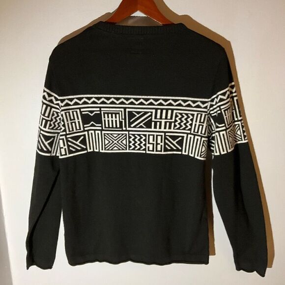 Men’s DeFacto Carpe Diem Crewneck Sweater, Medium. Blacl - Picture 11 of 16